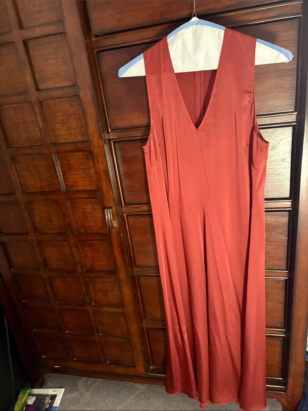 Vince Sleeveless V-Neck Maxi Dress in Rust Red